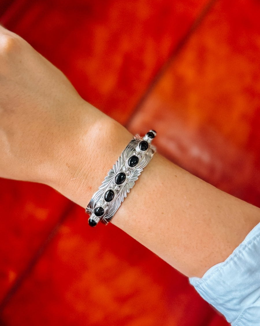 Cochise Black Onyx Cuff Bracelet - Horseshoe J & Co.