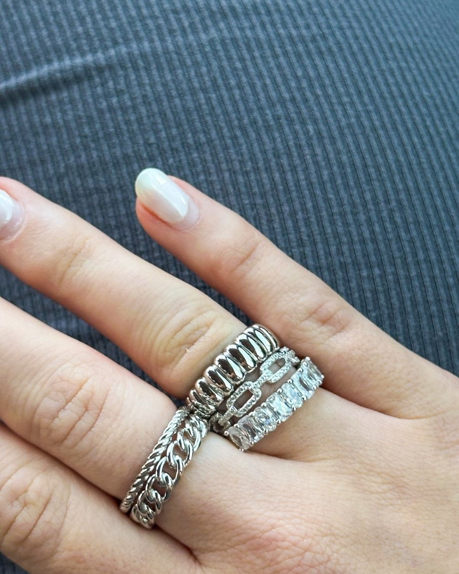 Lincoln Pavé Link Ring - Horseshoe J & Co.