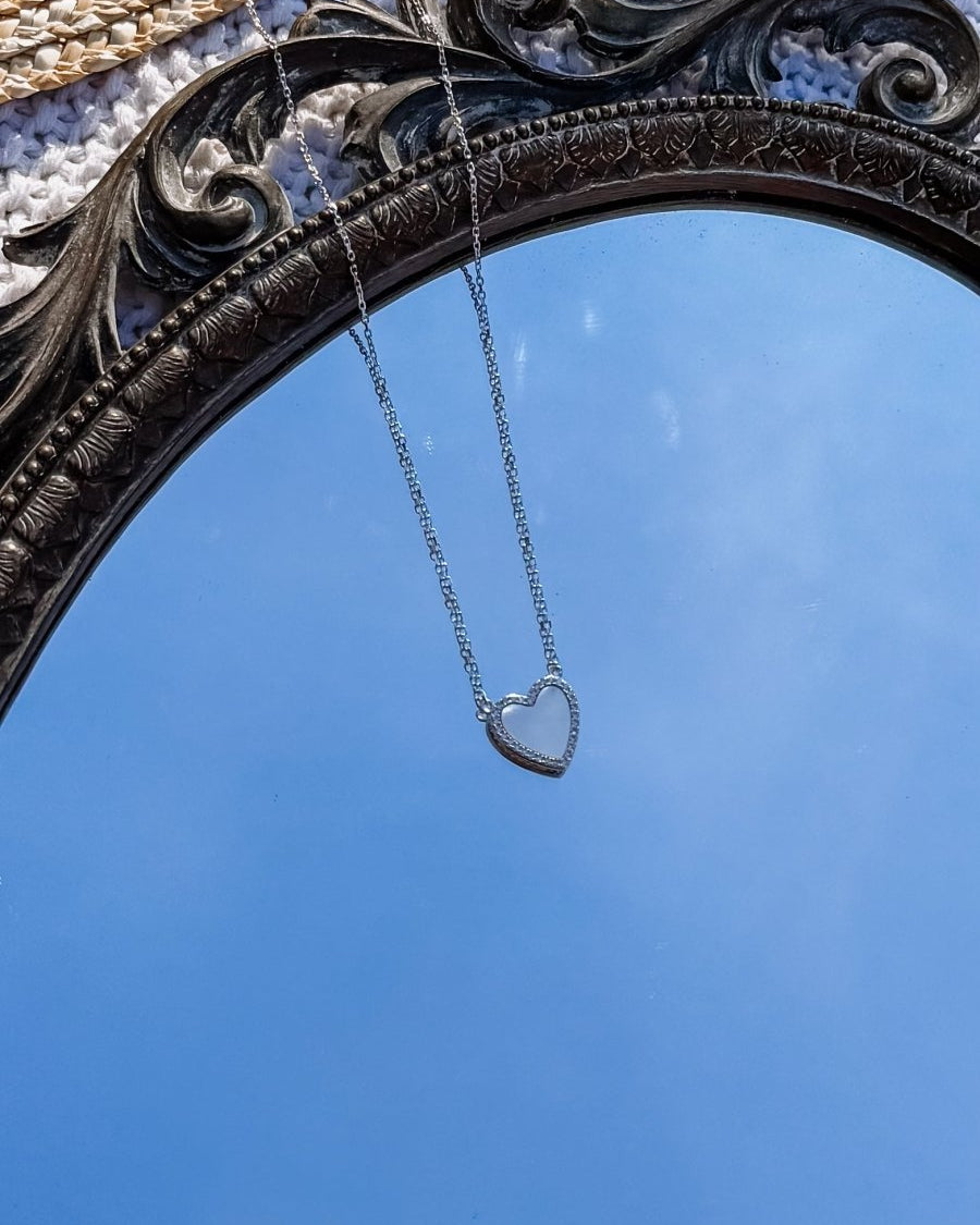 Molt Mother of Pearl Heart Necklace - Horseshoe J & Co.