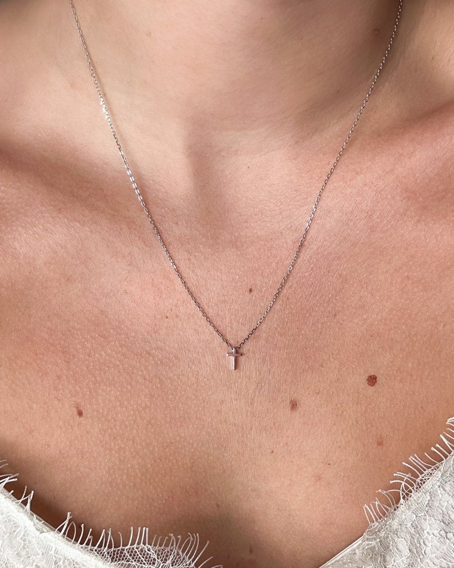 Mona Plain Cross Necklace - Small - Horseshoe J & Co.