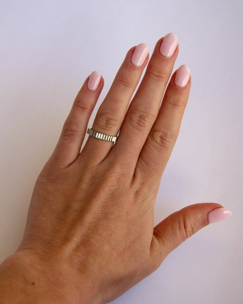 Noxon Ridged Ring - Horseshoe J & Co.
