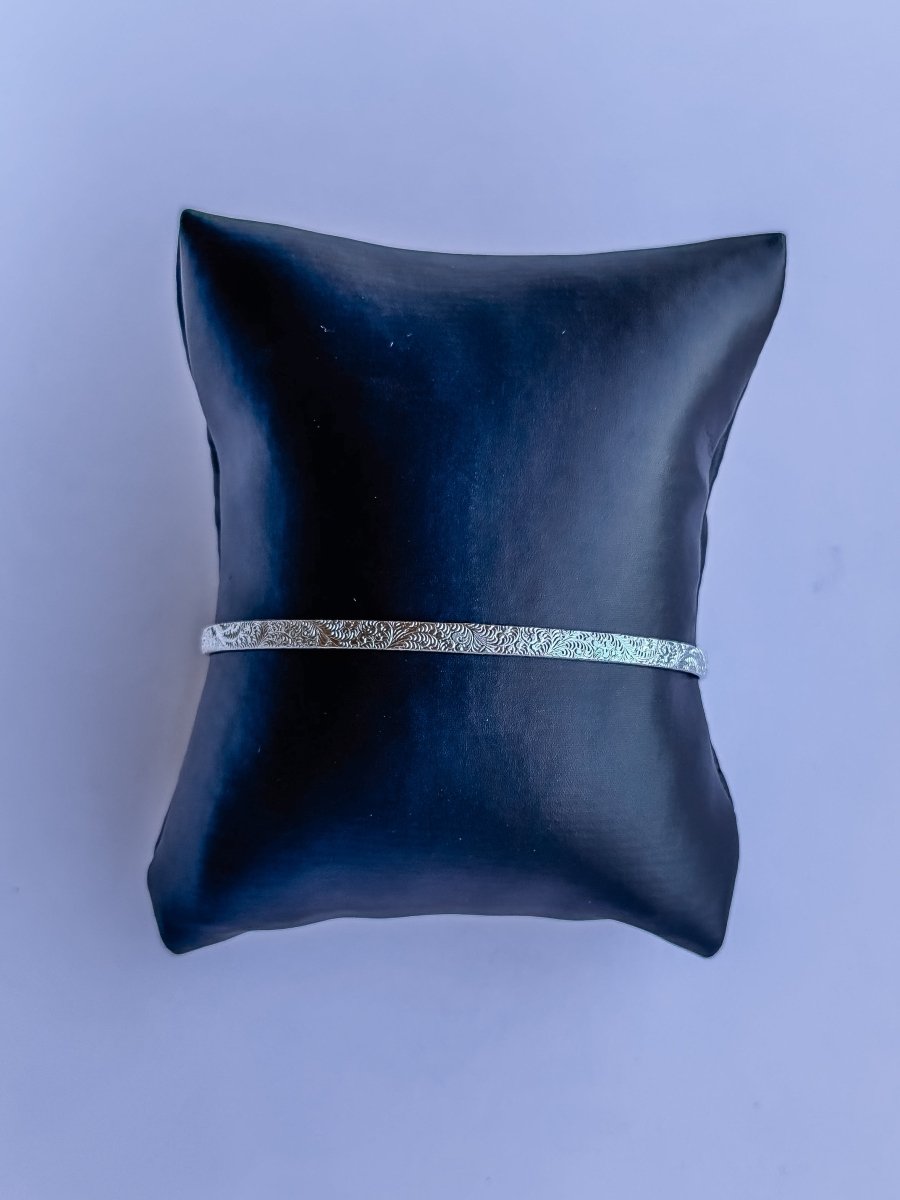 Olton Patterned Cuff - Horseshoe J & Co.