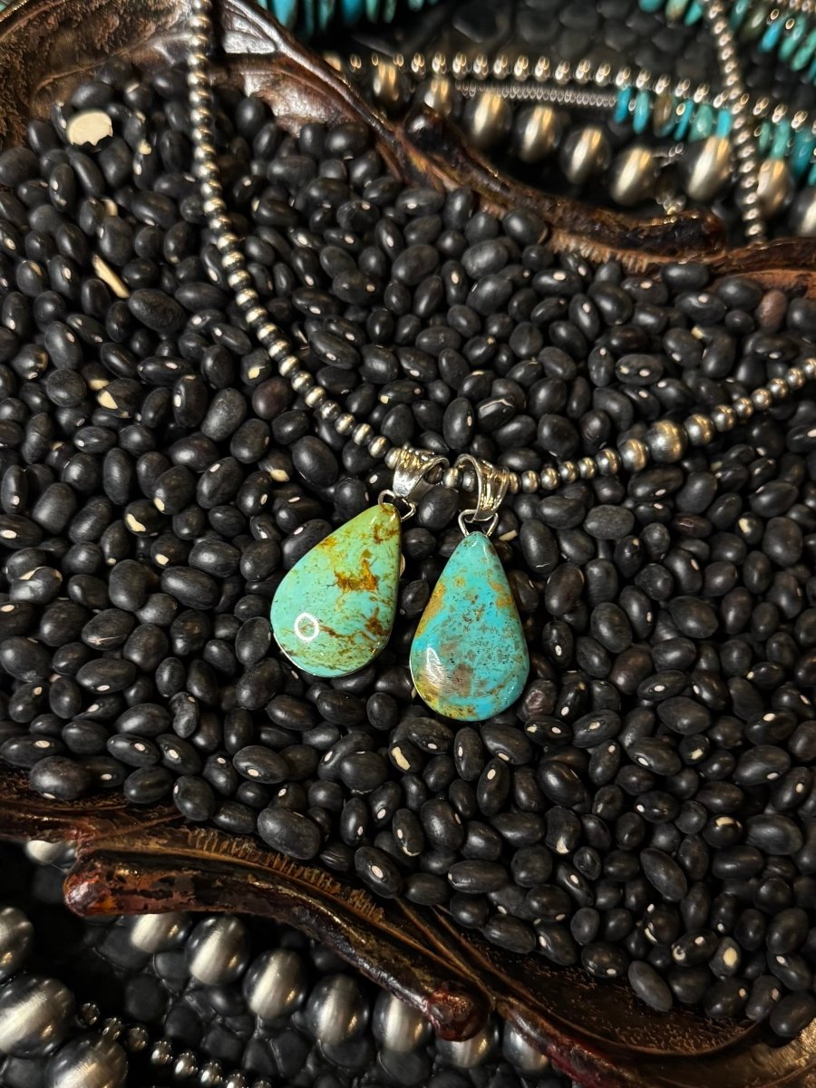 Parada Turquoise Necklace Pendant - Horseshoe J & Co.