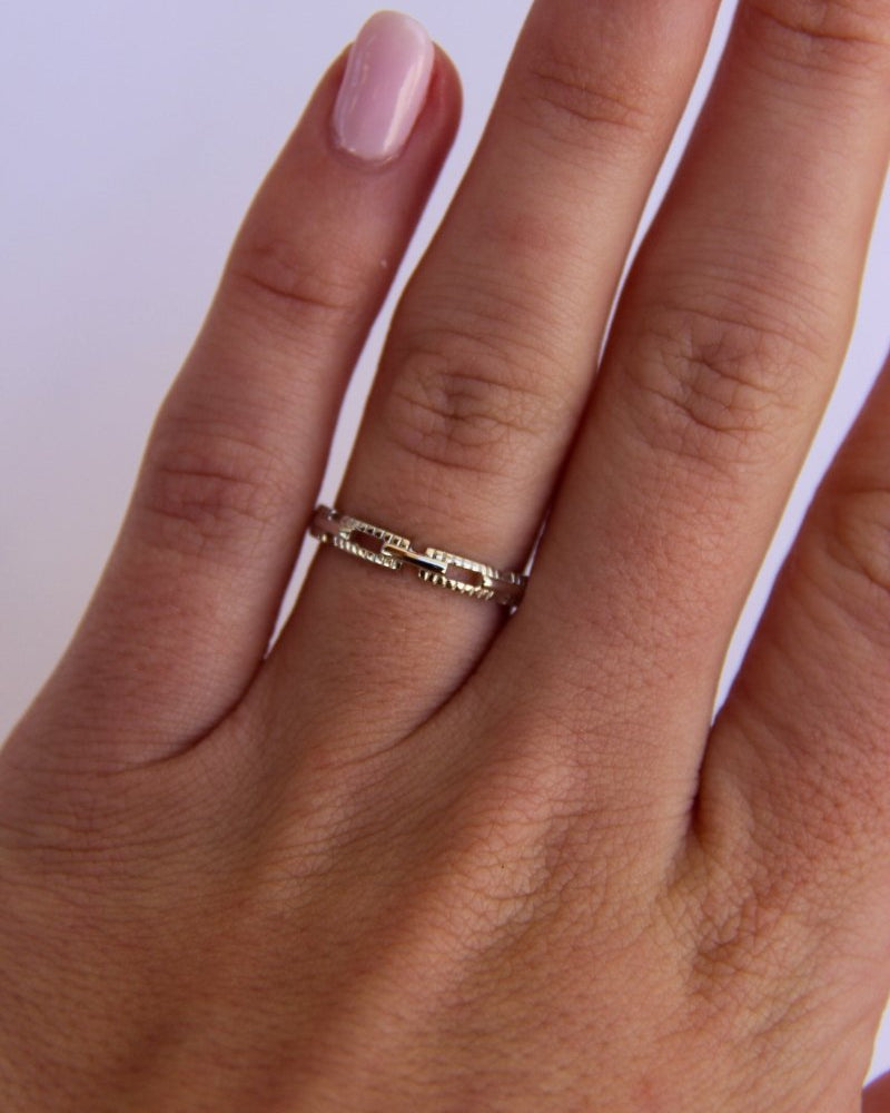 Wagner Square Link Ring - Horseshoe J & Co.