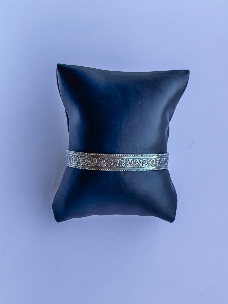 Winnie Silver Patterned Cuff - Horseshoe J & Co.