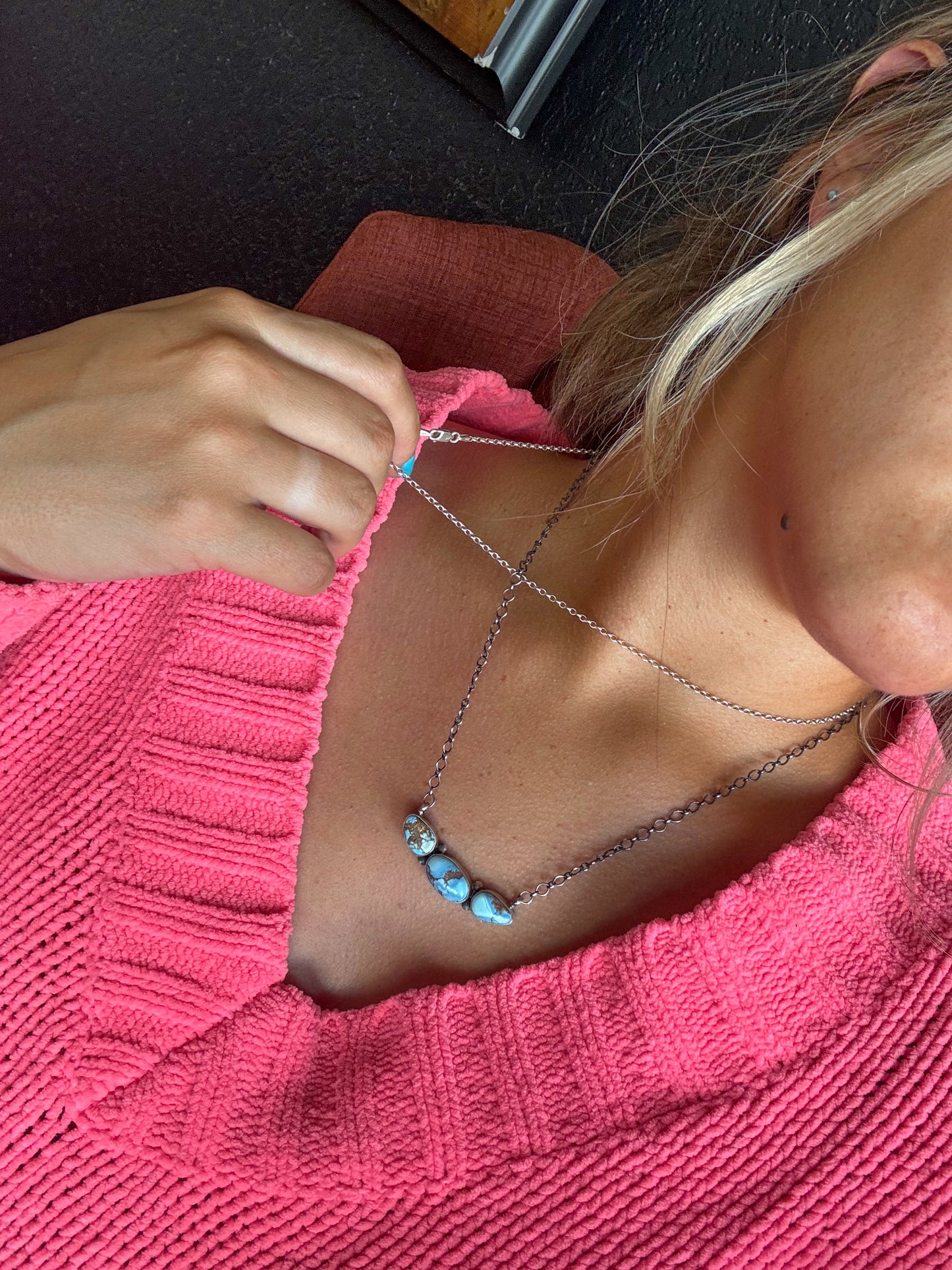 Nohow Golden Hills 3 Stone Necklace