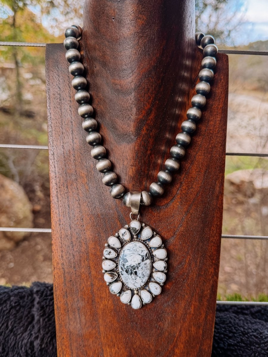 Amado White Buffalo Cluster Necklace Pendant - Horseshoe J & Co.