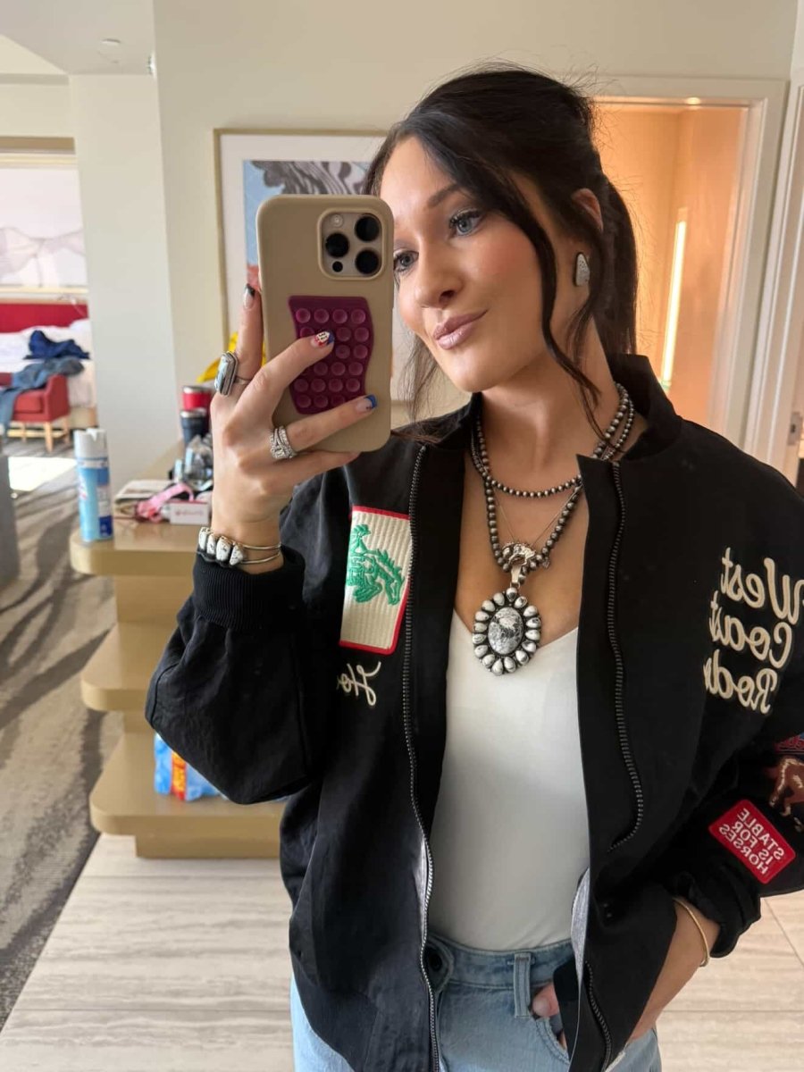 Amado White Buffalo Cluster Necklace Pendant - Horseshoe J & Co.