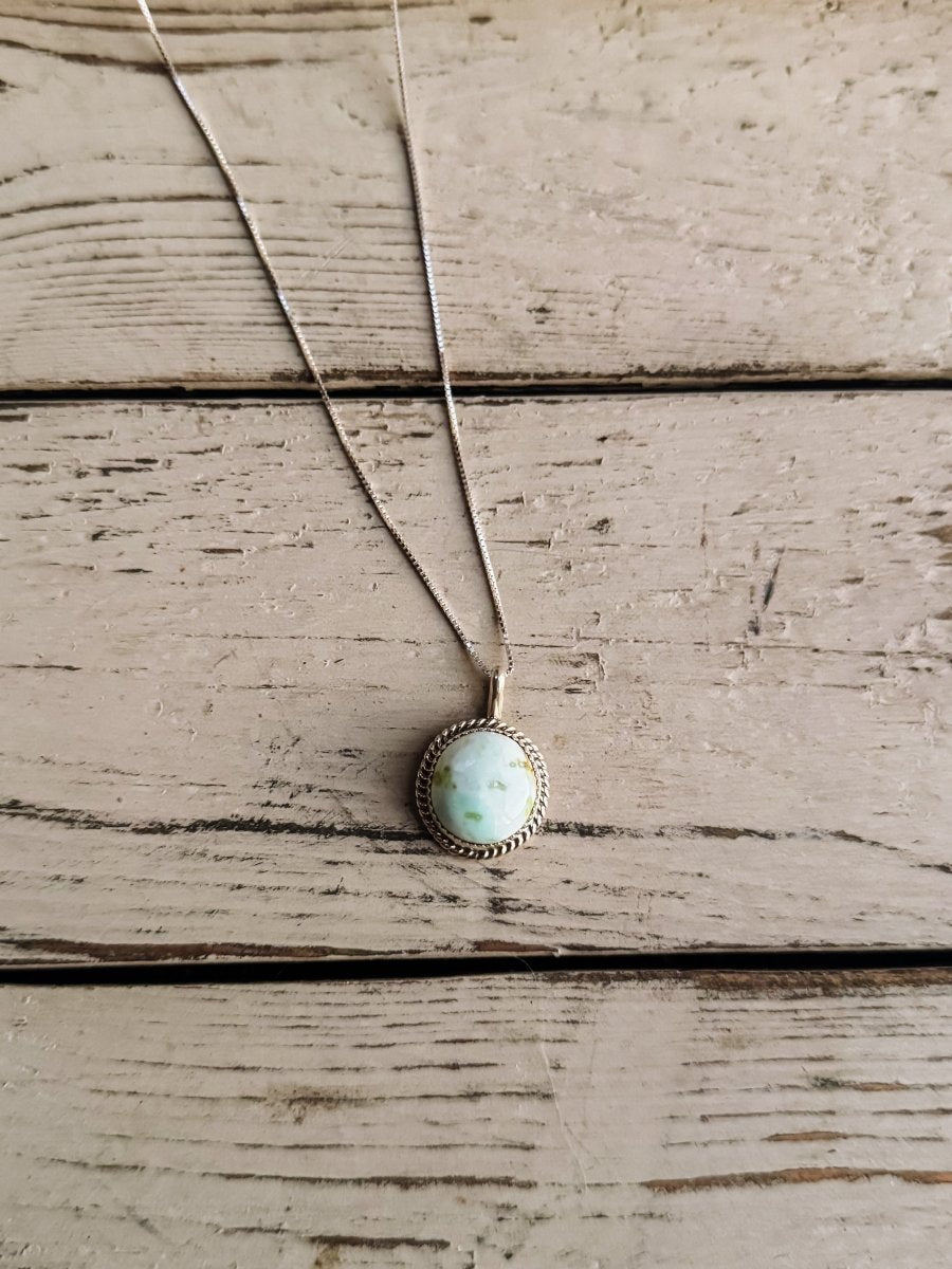 Beckville Palomino Necklace - Horseshoe J & Co.