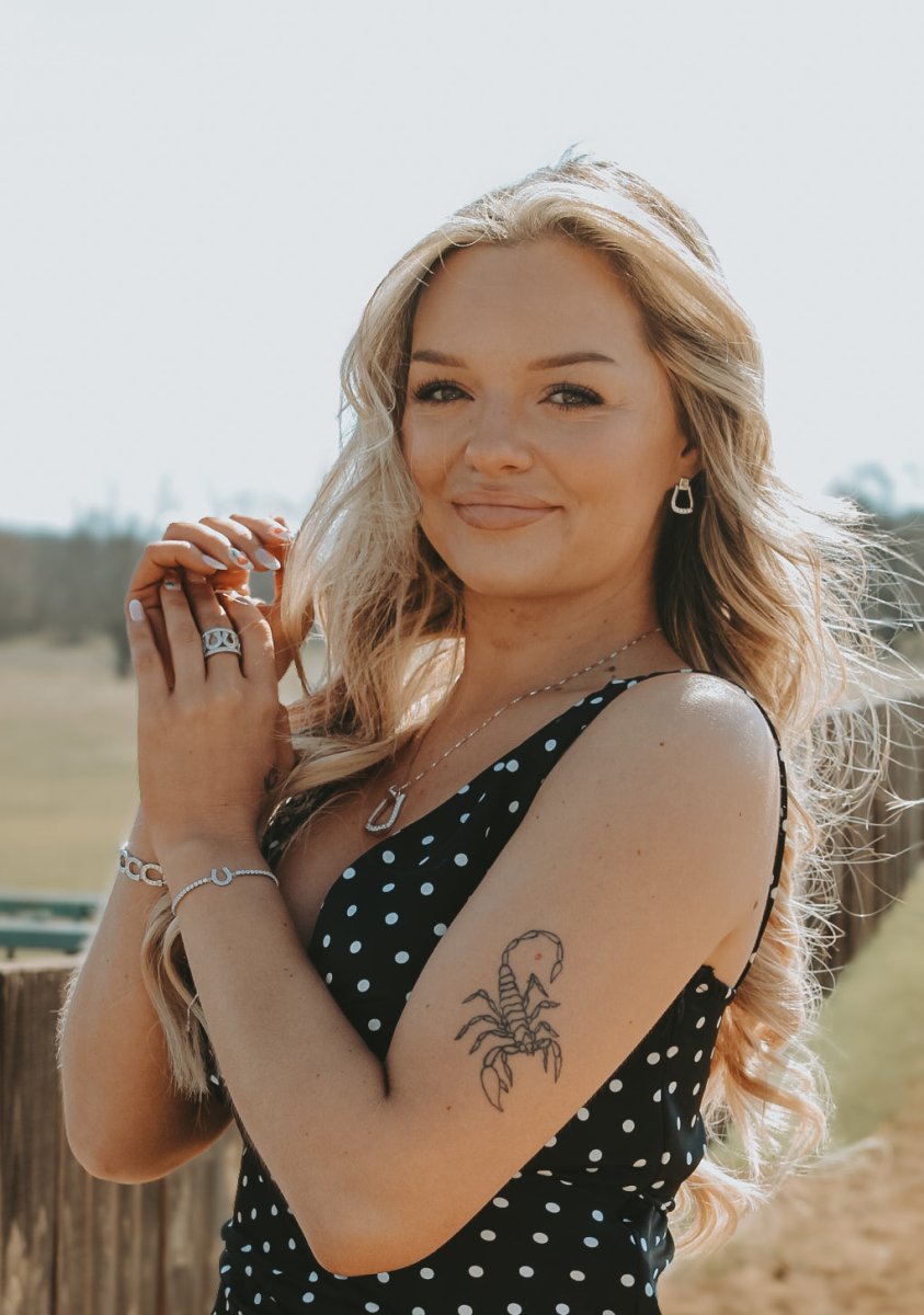 Cowgirl Luxe All - Around Horseshoe Ring - Horseshoe J & Co.