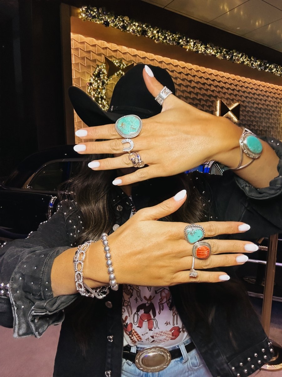 Cowgirl Luxe Baguette Horseshoe Ring - Horseshoe J & Co.