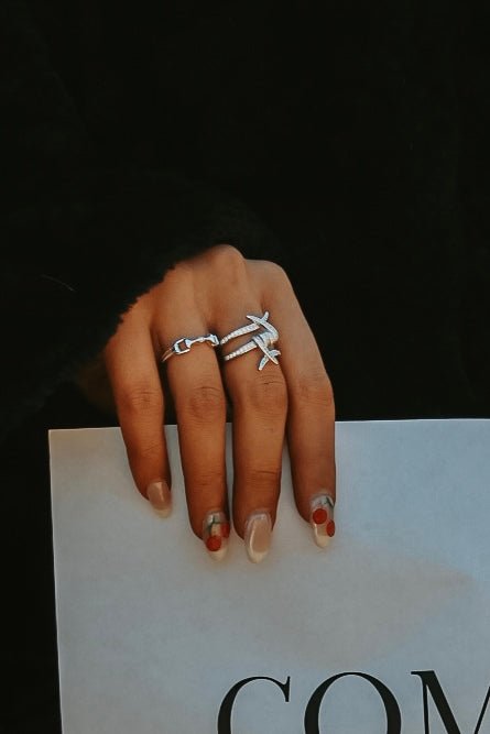 Cowgirl Luxe Clear Stone Barbed Wire Ring - Horseshoe J & Co.