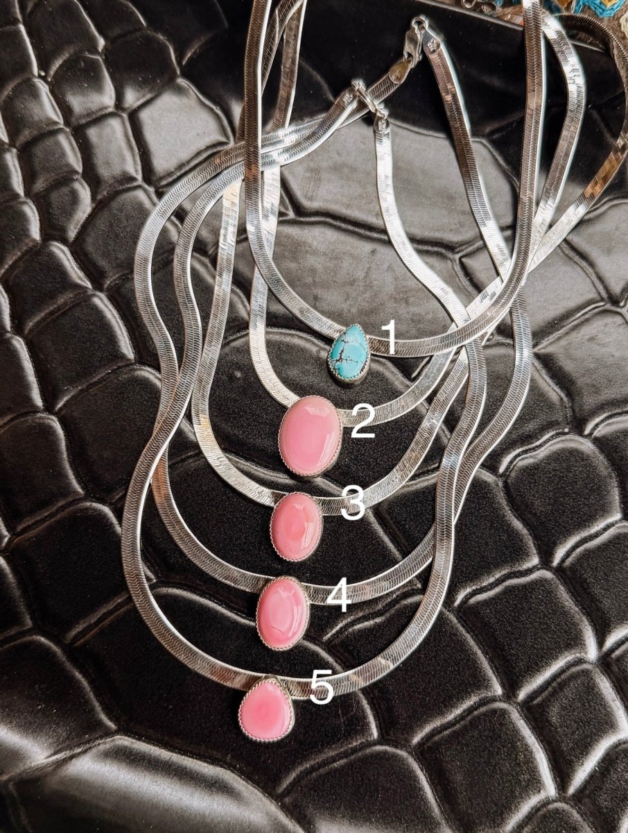 Linden Herringbone Stone Necklace - Horseshoe J & Co.