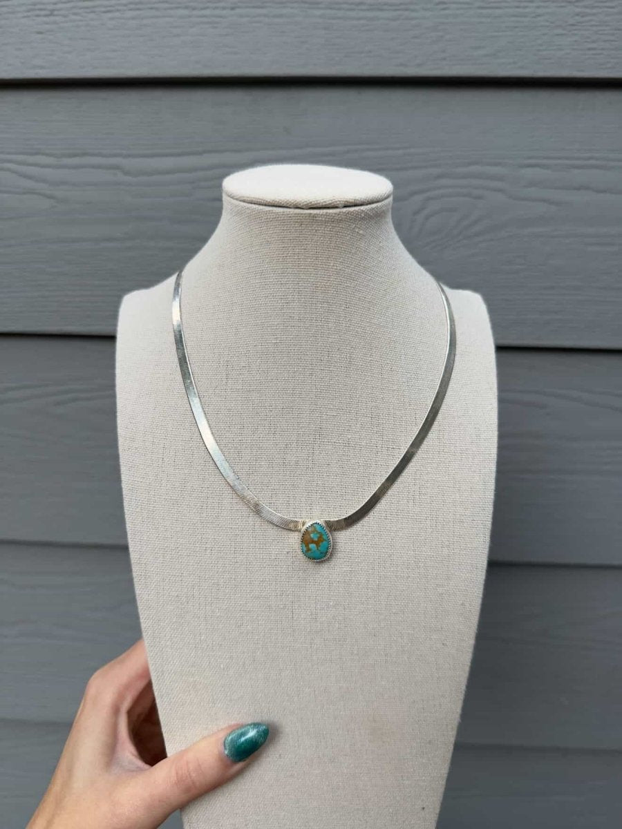 Linden Herringbone Stone Necklace - Horseshoe J & Co.