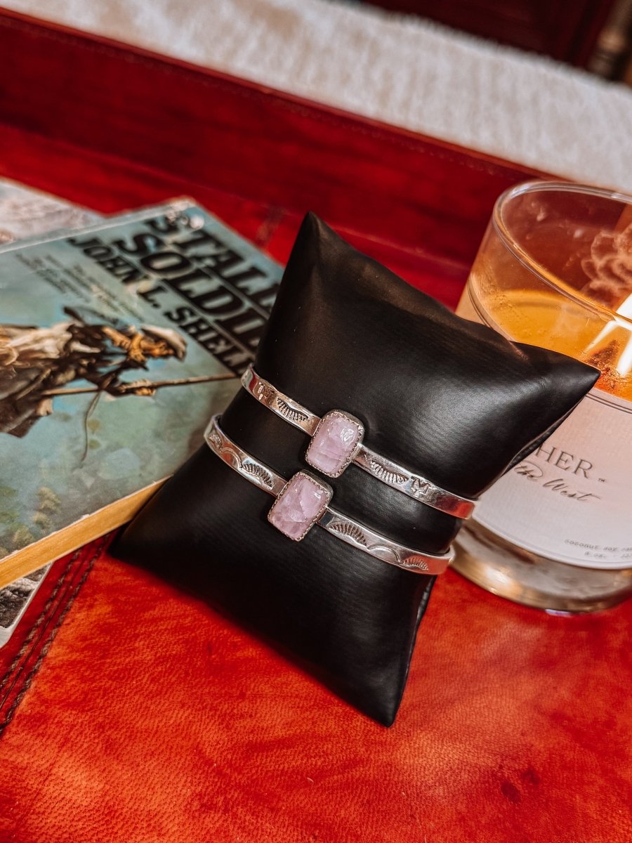 Saddleback Kunzite Bracelet - Horseshoe J & Co.