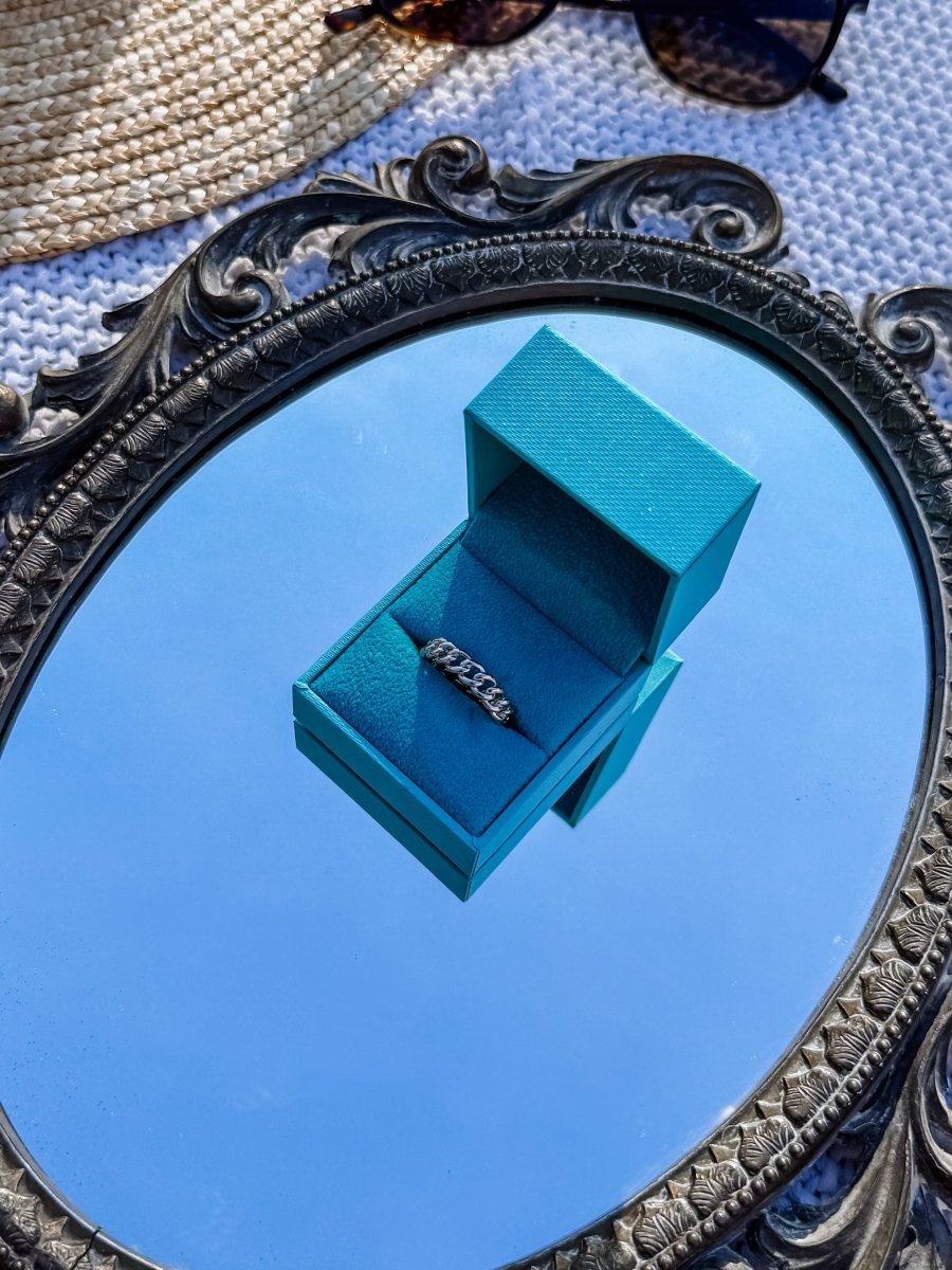 Simms Plain Chain Ring - Horseshoe J & Co.