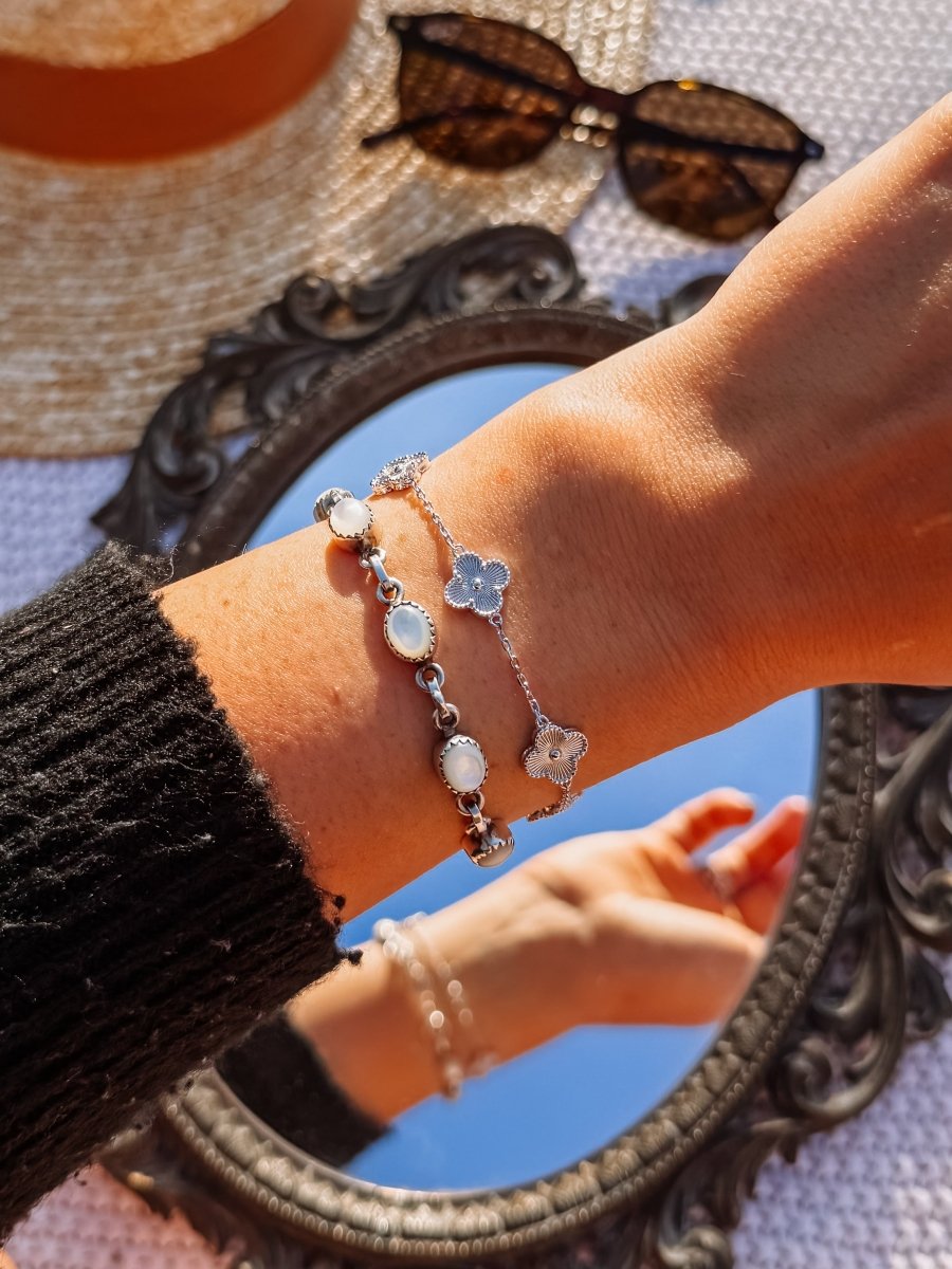 Sula Clover Bracelet - Horseshoe J & Co.