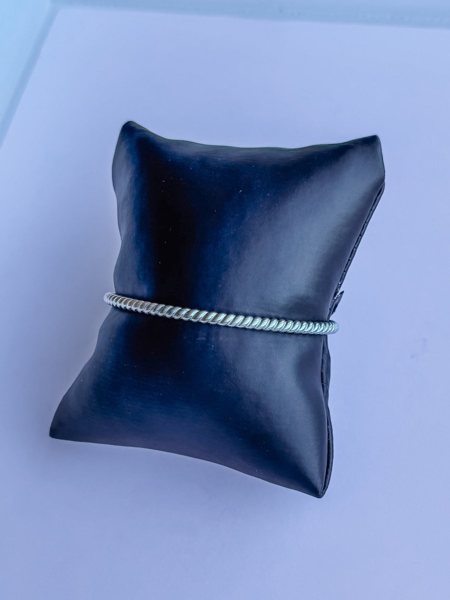 Trent Silver Twist Cuff - Horseshoe J & Co.