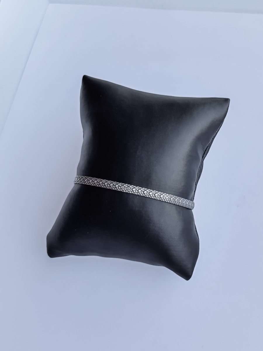 Yancey Silver Snake Patterned Cuff - Horseshoe J & Co.